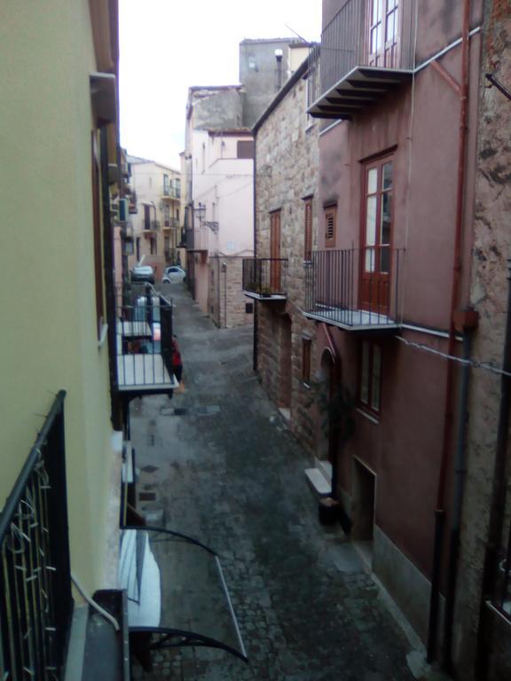 Casa Maddo Apartment Castelbuono  Exterior photo